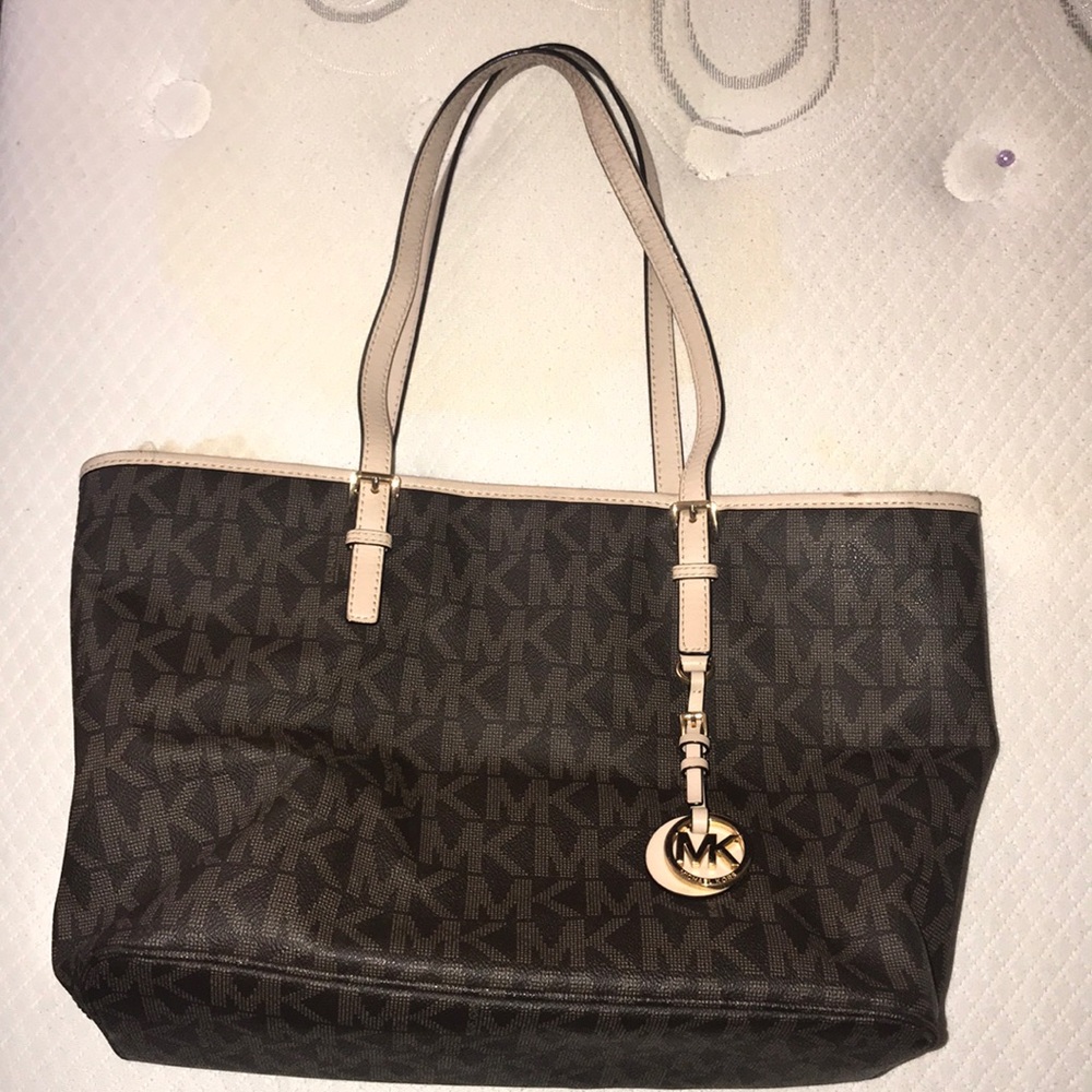 Michael Kors shoulder bag/tote purse!